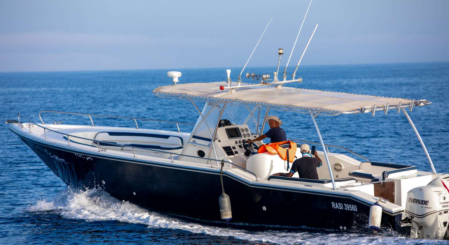 Rasi – Reef Fishing Boat